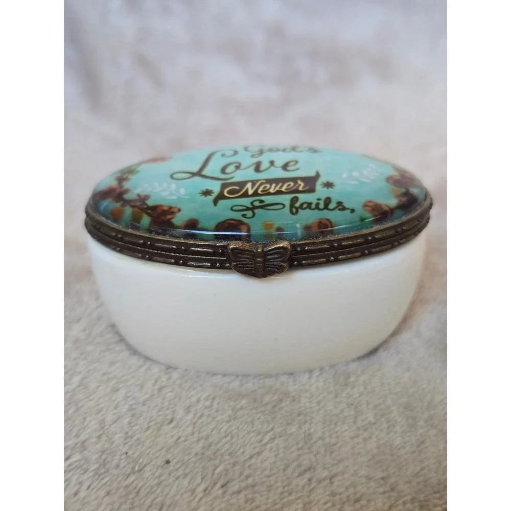 N/A charming oval